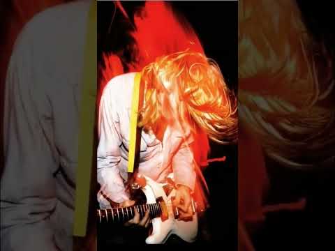 Nirvana #nirvana #music #grunge #grungerock #alternative #alternativerock #rock #rockmusic #rockstar