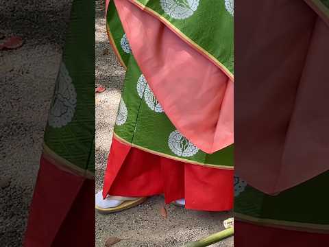 上賀茂神社の「賀茂曲水宴」は、平安時代の歌會を今に再現した神事。2026年の日程：4月12日（日）13時　#日本文化 #kimono #文化財 #開運