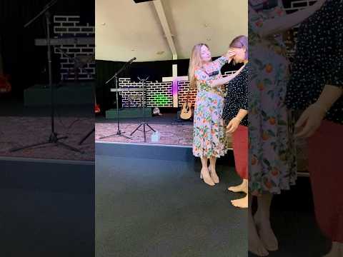 Sciatica pain & blurry vision healed by Jesus - Julie Mellor Prayer