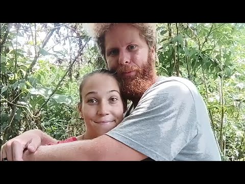 Esőerdő Vlogmas #11 || Róza félig alszik, Botinak az élet is fáj...