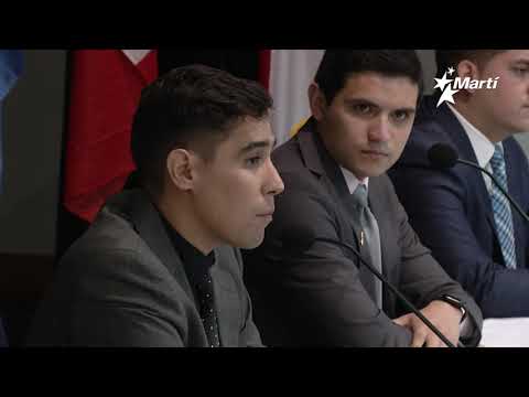 Jóvenes latinoamericanos hablan de la importancia de la juventud en la restauración de la democracia