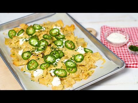 Super Bowl Perfect Kettle-Chip Nachos- Everyday Food with Sarah Carey