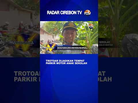 Trotoar Dijadikan Tempat Parkir Motor Anak Sekolah