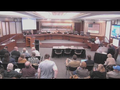 Loveland council members accused of open meeting violations