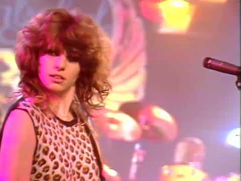 Girlschool - Race With The Devil (1980)