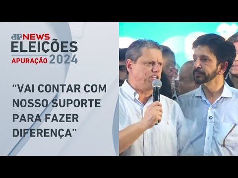 Tarcísio discursa após reeleição de Ricardo Nunes em SP: "Vitória maiúscula"