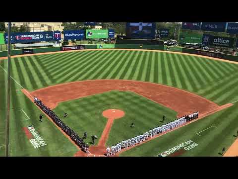 El Torito interpretó el Himno Nacional en la juego de MLB en República Dominicana