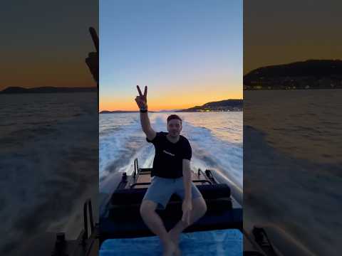 Klik hier om Martin Garrix van 26 november te bekijken.