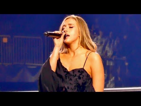 Tate McRae - Nostalgia - Live from The Miss Possessive Tour at Madison Square Garden