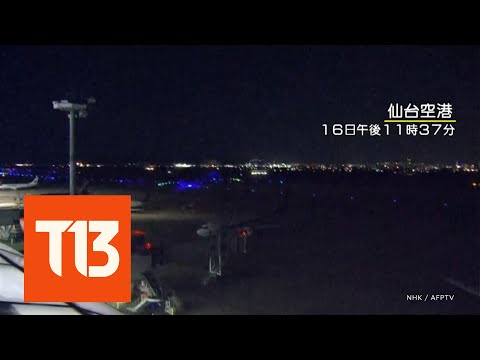 Cámaras de aeropuertos de Fukushima y Sendai captan terremoto en Japón