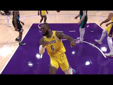 NBA: Lebron drops 31 points as LA Lakers defeat Portland Trail Blazers 128-109