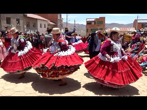 Muy linda danza aymara Pataka Pollera (100 POLLERAS)  Humanata provincia Camacho La Paz