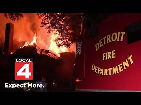 Massive fire engulfs mansion that belonged to family of former Detroit Tigers owner