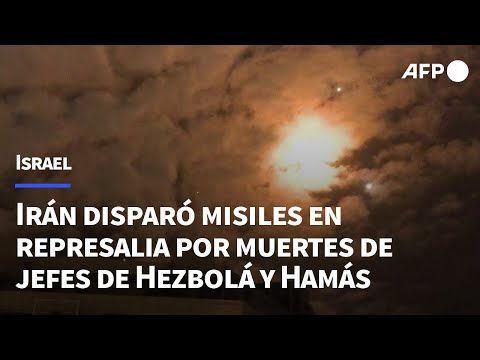 Irán disparó misiles contra Israel en represalia por muertes de jefes de Hezbolá y Hamás | AFP