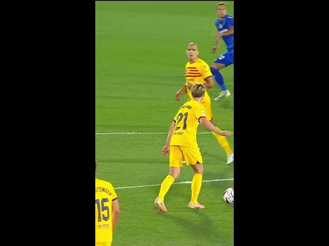 La reacción de Pepe Bordalás al codazo de Raphinha que le costó la expulsión  #LALIGAenDAZN