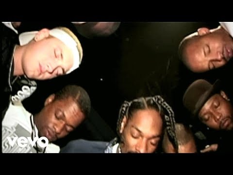 Eminem - Bitch Please II (Music Video) (Eminem's verse)