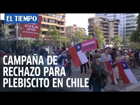 Cientos de personas cierran campaña del rechazo para plebiscito en Chile