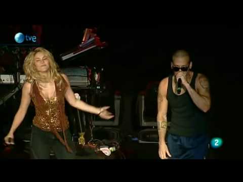 Shakira y René (Calle 13) - Gordita [Rock In Rio Madrid 2010].mkv