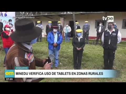 Ministro Cuenca verifica uso de tablets por estudiantes de zonas rurales en Ayacucho