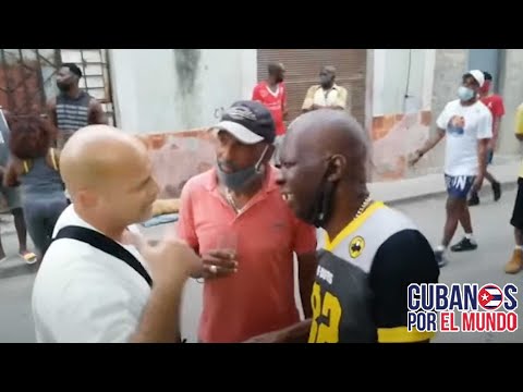 El espía cubano Gerardo Hernández se reúne con delincuentes y borrachos en San Isidro