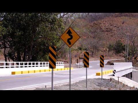 Inauguran 14 kilómetros de la carretera en el tramo Ochomogo-Las Salinas
