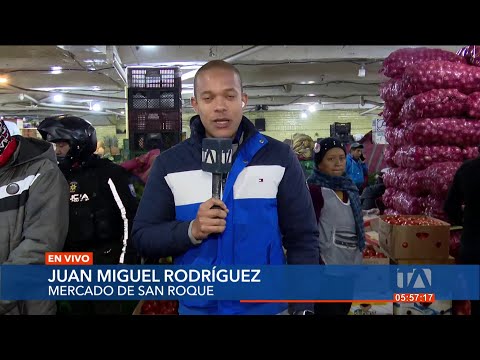 Autoridades realizan operativo de control de precios en mercados de Quito