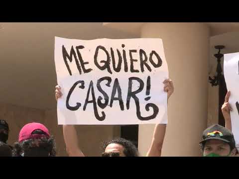 Manifestación pide al Supremo de Panamá fallo sobre matrimonio igualitario