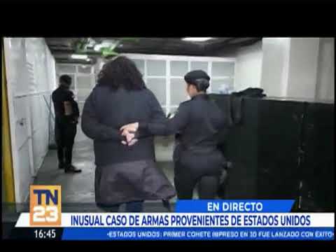 Autoridades determinarán situación legal de mujer detenida en el Aeropuerto Internacional La Aurora