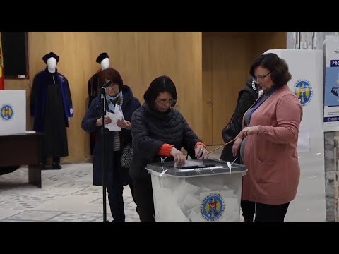 Moldovans vote in local elections amid 'hybrid warfare' claims against Russia