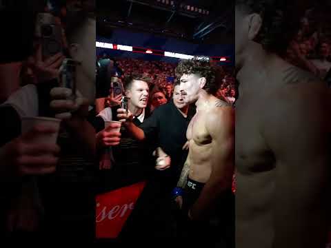 어디까지 올라갈까? 다리우쉬마저 잡은 살킬드  #UFCPerth