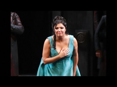 Prague government cancels performance by Russian soprano Anna Netrebko over political pressures