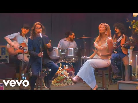 KAROL G ft. Marco Antonio Solis - Coleccionando Heridas (Official Video) ft. Dany deglein, Dennis.