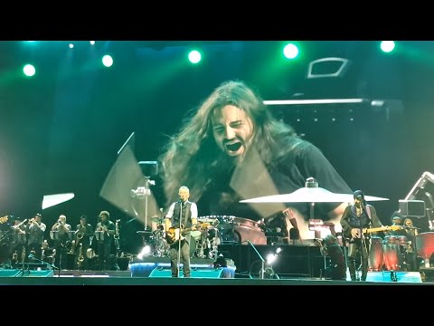 Bruce Springsteen and The E Street Band - Radio Nowhere with Jay Weinberg - Barcelona 22/06/2024