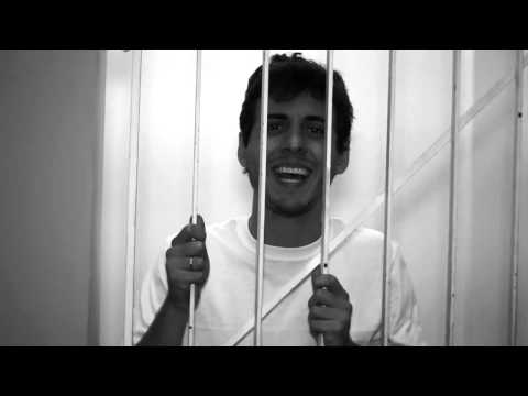 MAIORIDADE PENAL - Fabio Brazza
