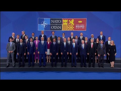 Así es la nueva ESTRATEGIA de la OTAN | RUSIA vuelve a ser la amenaza y CHINA el desafío