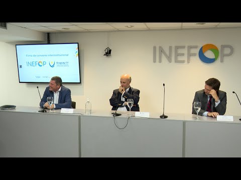Acto de suscripción de convenio entre Inefop y Uruguay XXI
