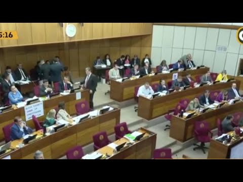Senadores cuestionan aumento al Ministerio de la Mujer