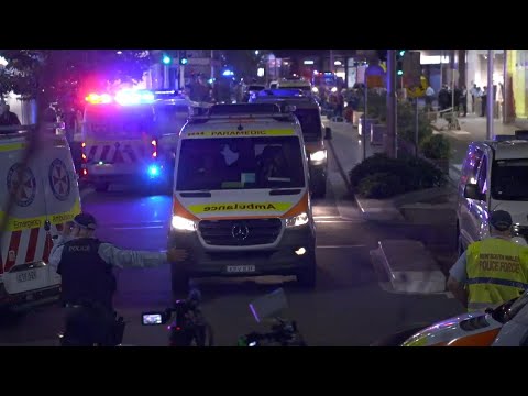 Eyewitness recalls event after multiple people killed in stabbing incident in Sydney