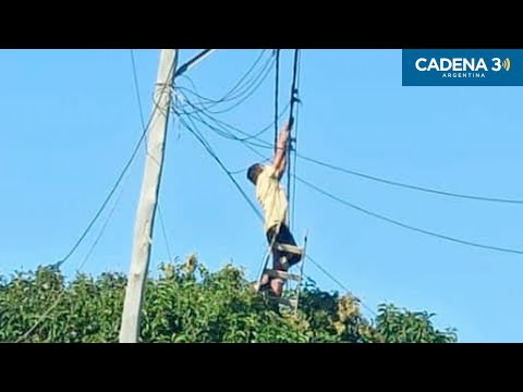 Lo sorprendieron robando cables a plena luz del día en barrio San Jorge | Cadena 3 Argentina