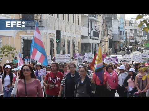 Las mujeres se toman las calles de Guatemala para exigir justicia por las víctimas de violencia