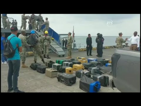 La Armada del Ecuador decomisó una tonelada y media de droga