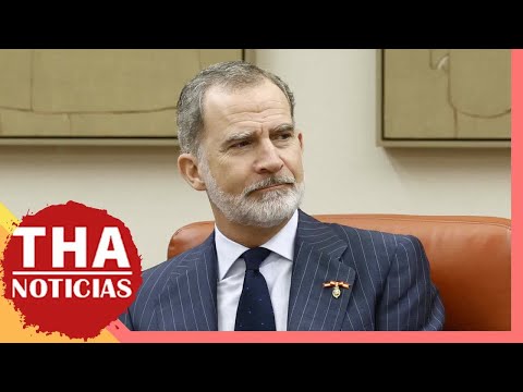 Una experta en lenguaje no verbal analiza el gesto del rey Felipe con su alianza de casado y...