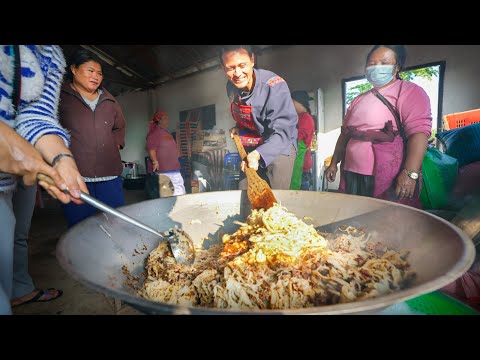 Food-for-300-PEOPLE-on-Christm Food-for-300-PEOPLE-on-Christm