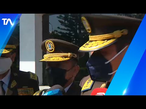 El General Víctor Araus se presentó en la Comandancia de Policía