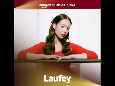Laufey - Christmas Magic