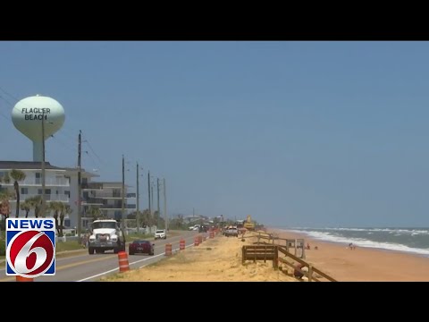 A1A seawalls under construction to protect roads