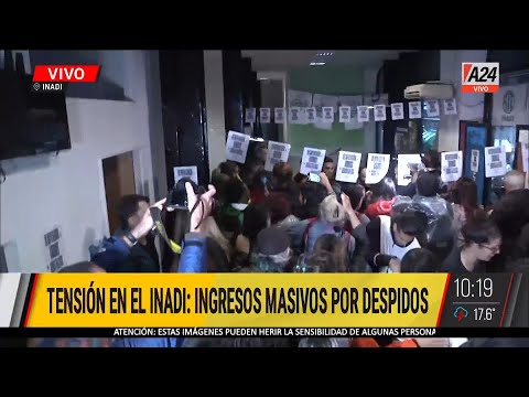 TENSIÓN EN EL INADI: manifestantes ingresaron a la fuerza al edificio público