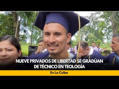 Nueve privados de libertad se gradúan de técnico en teología, en La Ceiba