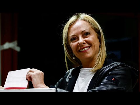 Elections en Italie : le parti post-fasciste de Giorgia Meloni en tête, selon les premiers sondages