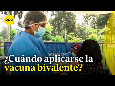 Peruanos acuden para aplicarse vacunas de refuerzo